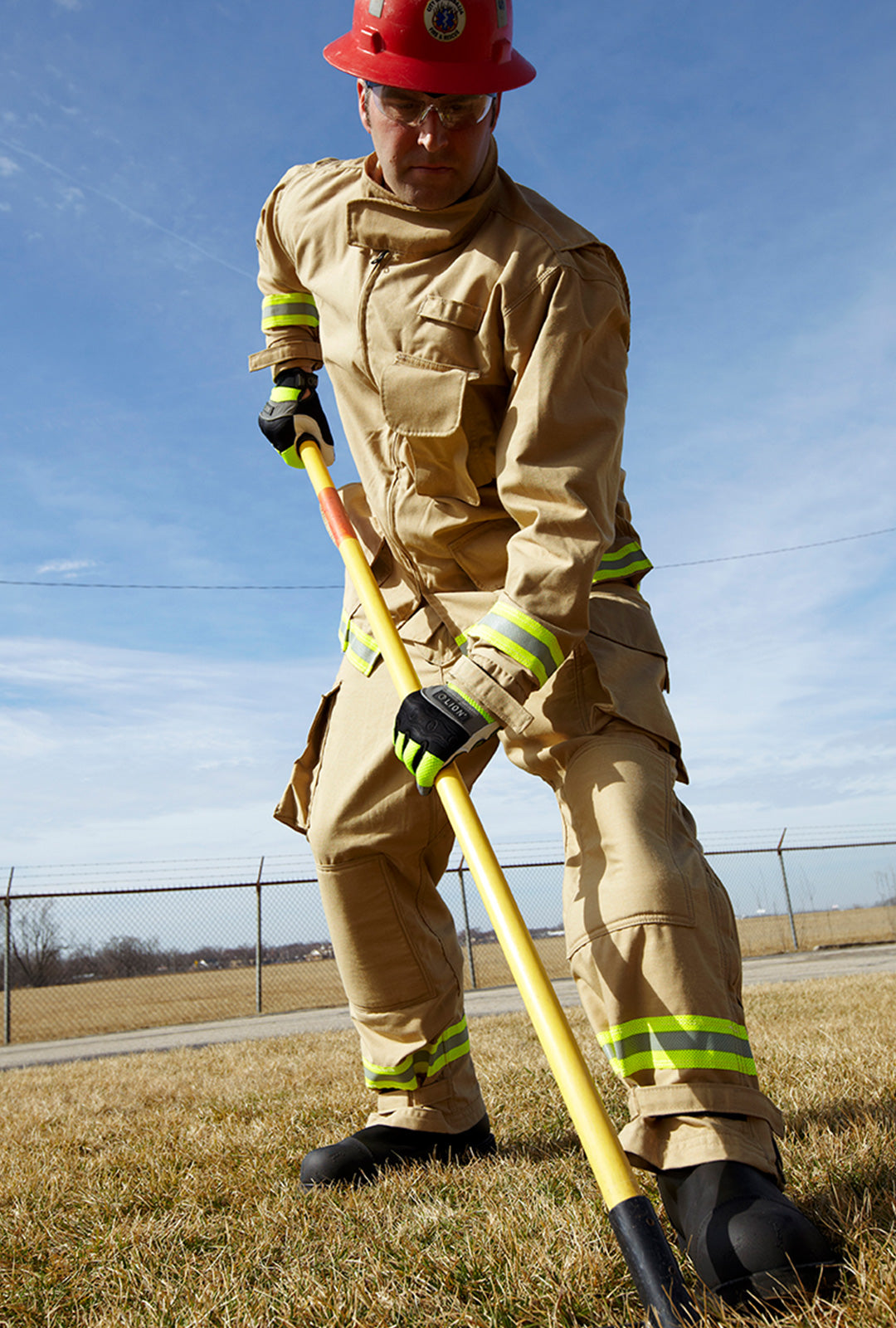 Versapro Cloth VersaPro & VersaPro Plus Dual-Certified NFPA 1951 & 1977 Garments ...